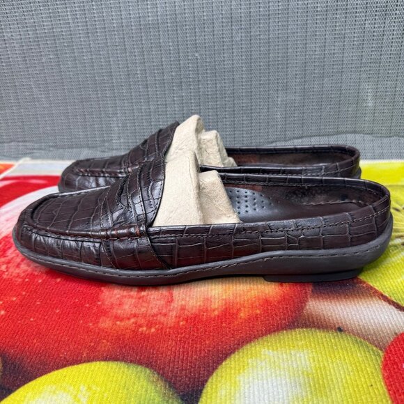 Lauren Ralph Lauren Womens Size 10B Brown Crocodile Embossed Leather Loafers - Picture 2 of 8